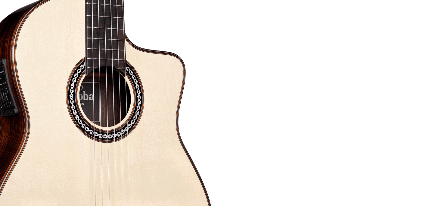 Cordoba GK Pro Negra Natural Gloss Guitar