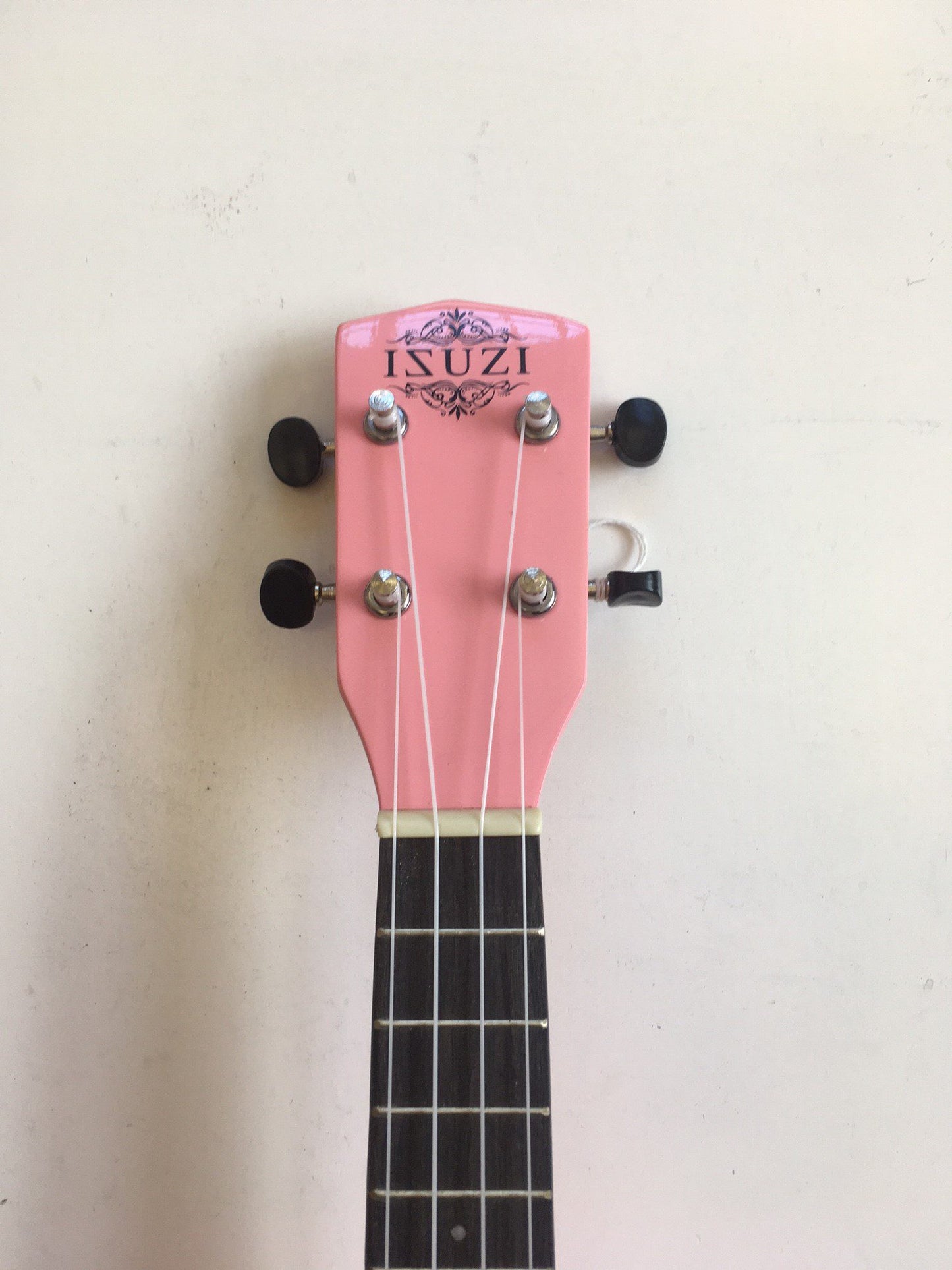 ISUZI LS-PK Pink Soprano Ukulele