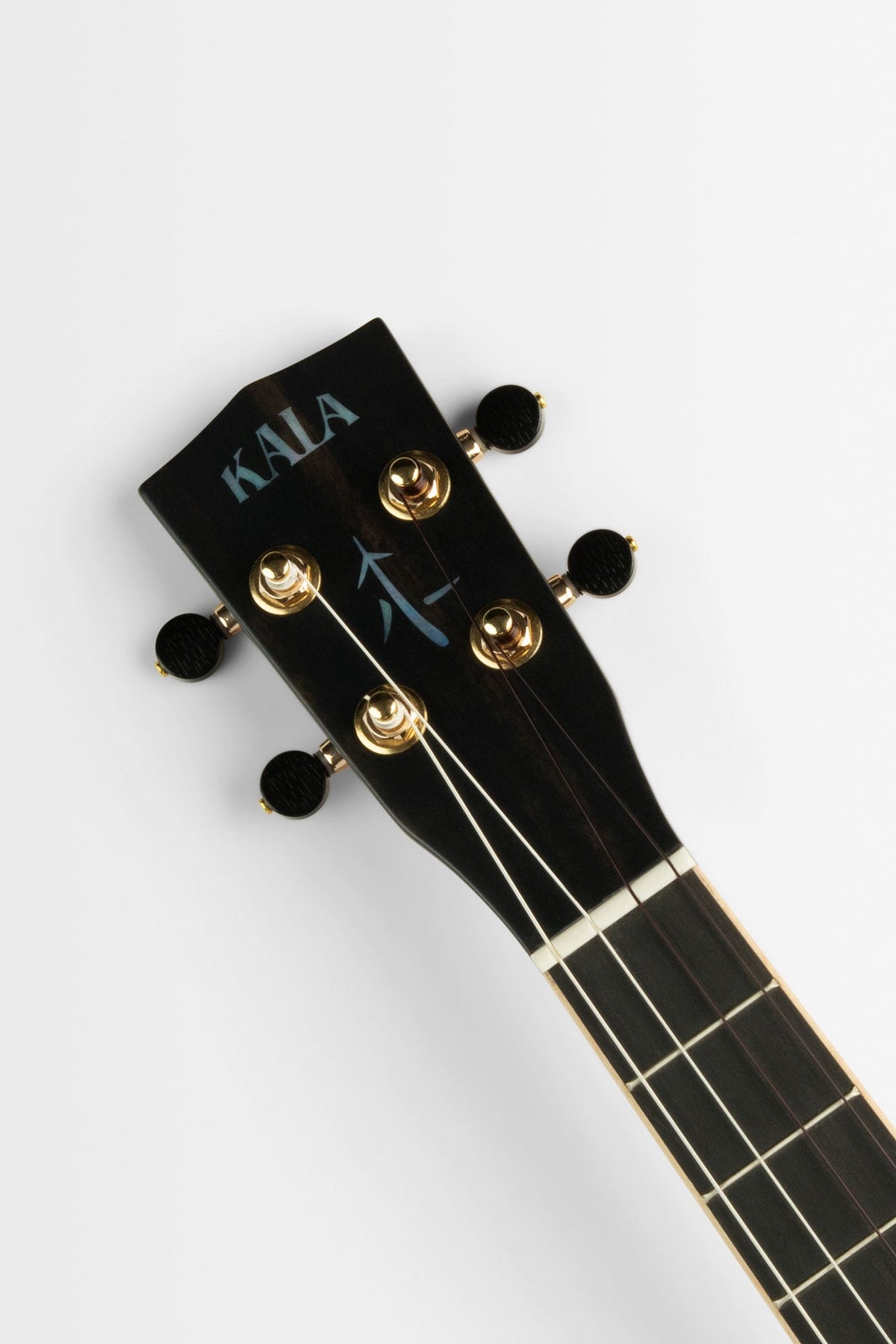 Kala KA-WCW-WAL-B West Coast Woods Walnut Top Baritone Ukulele With Bag